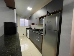 Apartamento com 02 dormitórios no Condomínio Porto Nápolis 