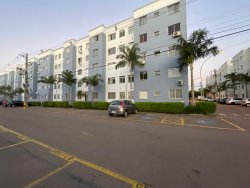 Apartamento com 02 dormitórios no Condomínio Porto Nápolis 