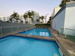 Apartamento com 02 dormitórios no Condomínio Porto Nápolis 