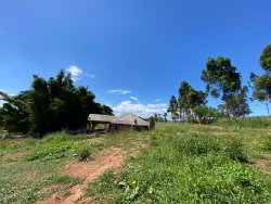 Sítio com 1,5 hectares em Santa Maria 