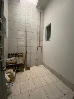 Sala comercial com 65m² no bairro Lomba Grande  
