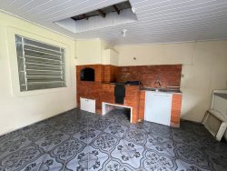 Casa com 02 dormitórios no bairro Boa Saúde 