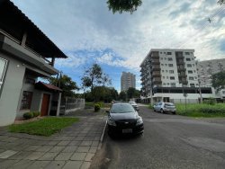 Apartamento com 02 dormitórios no bairro Pátria Nova 