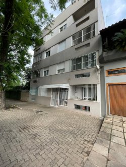 Apartamento com 02 dormitórios no bairro Pátria Nova 