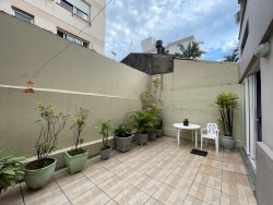Apartamento com 02 dormitórios no bairro Pátria Nova 