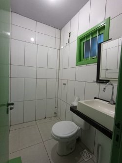 Casa com 02 dormitórios para locação no bairro Jardim Mauá  