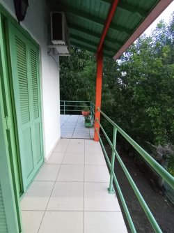 Casa com 02 dormitórios no bairro Jardim Mauá 