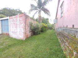 Terreno com 1.539m² com construção no bairro Rondônia 