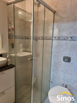 Casa em estilo rústico com 03 dormitórios para locação 