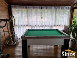 Casa em estilo rústico com 03 dormitórios para locação 