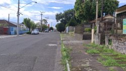 Terreno com 430m² no bairro Ouro Branco 