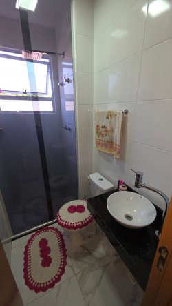 Apartamento com 02 dormitórios no Residencial Porto Rotterdam 