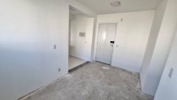 Apartamento com 02 dormitórios no Residencial Gardens 