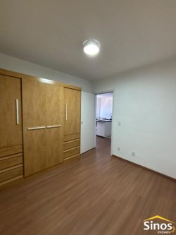 Apartamento com 02 dormitórios para locação no Residencial Capri 