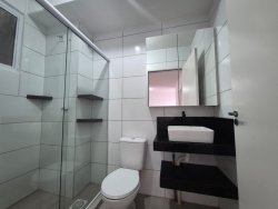 Apartamento com 02 dormitórios para locação no Residencial Capri 