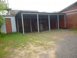 Pavilhão de 600 metros quadrados 
