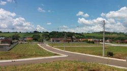 Terrenos no Condomínio Rota 36 