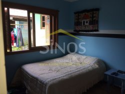 Otima casa de esquina 