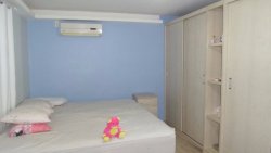 Residência com 03 dormitorios em Novo Hamburgo 