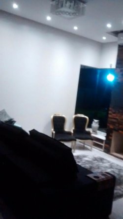 Casa de alto padrão em Lomba Grande 