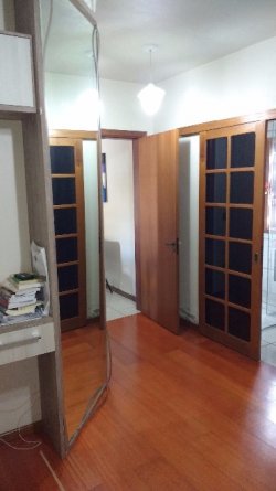 Casa com 03 dormitórios no Boa Saúde 