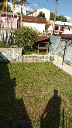 Casa com 03 dormitórios no Boa Saúde 