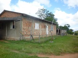 Lindo sitio em Lomba Grande com 2,5 hectares 