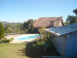 Sítio de 5.320 m² em Lomba Grande 