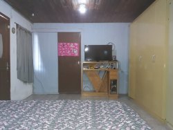 Terreno com 02 Imóveis na Scharlau 