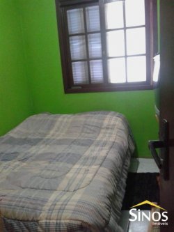 Casa com 03 dormitórios no bairro Feitoria 