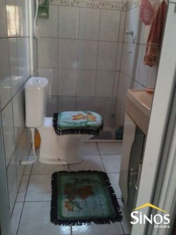 Casa com 03 dormitórios no bairro Feitoria 