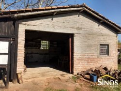Sítio de  2,00 hectares com abundância de água na Lomba Grande 