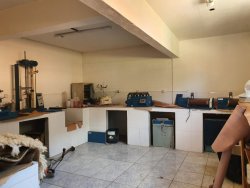 Área de 2,5 hectares com 02 pavilhões 
