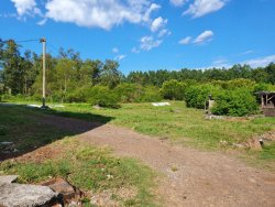 Área de 2,5 hectares com 02 pavilhões 