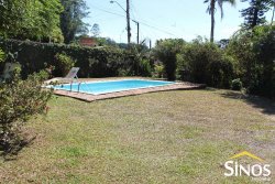 Casa próximo a área central de Lomba Grande 