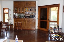 Casa próximo a área central de Lomba Grande 