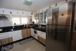 Casa em Campo Bom com 03 dormitórios 