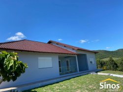 Casa nova com 1.000,00 m² no condomínio rural Country Village 
