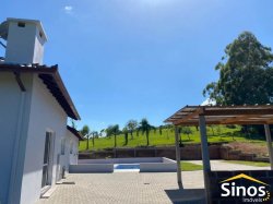 Casa nova com 1.000,00 m² no condomínio rural Country Village 