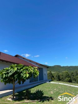 Casa nova com 1.000,00 m² no condomínio rural Country Village 
