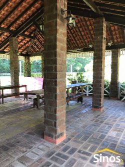 Condomínio Country Village  