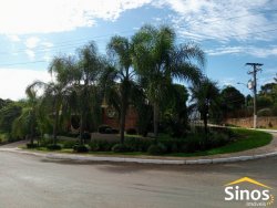 Bela casa, no centro de Lomba Grande  