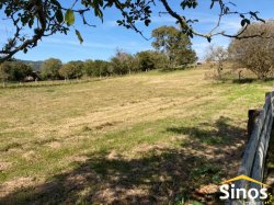 Sítio de 2,75 hectares com dois açudes 