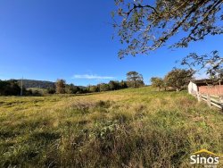 Sítio de 2,75 hectares com dois açudes 