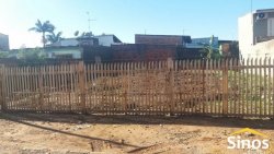 Terreno de 300 m², no bairro Santos Dumont 