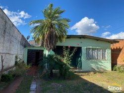 Casa com três dormitórios de 160 m² 