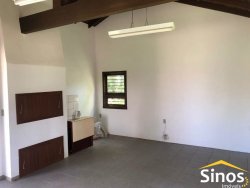 Casa com excelente localização  