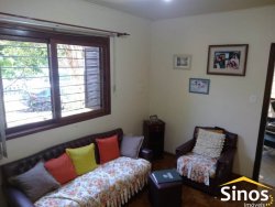 Sobrado com quatro dormitórios no bairro Ideal 