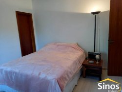 Sobrado com 02 dormitórios no centro 