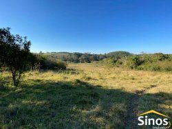 Bela área de 12,00 hectares com açude e vertente 